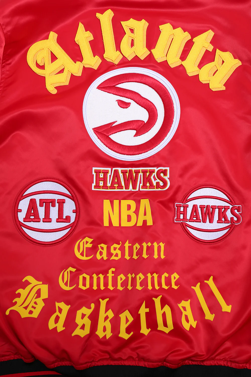 NBA ATLANTA HAWKS OLD ENGLISH MEN'S RIB SATIN JACKET (RED/BLACK) - Image 5