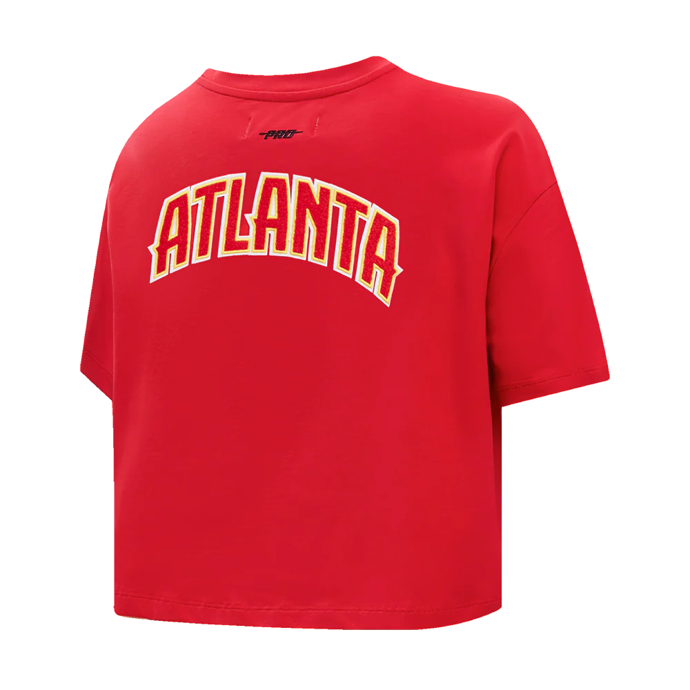 NBA ATLANTA HAWKS CLASSIC WOMEN'S BOXY TEE (RED) - Image 4