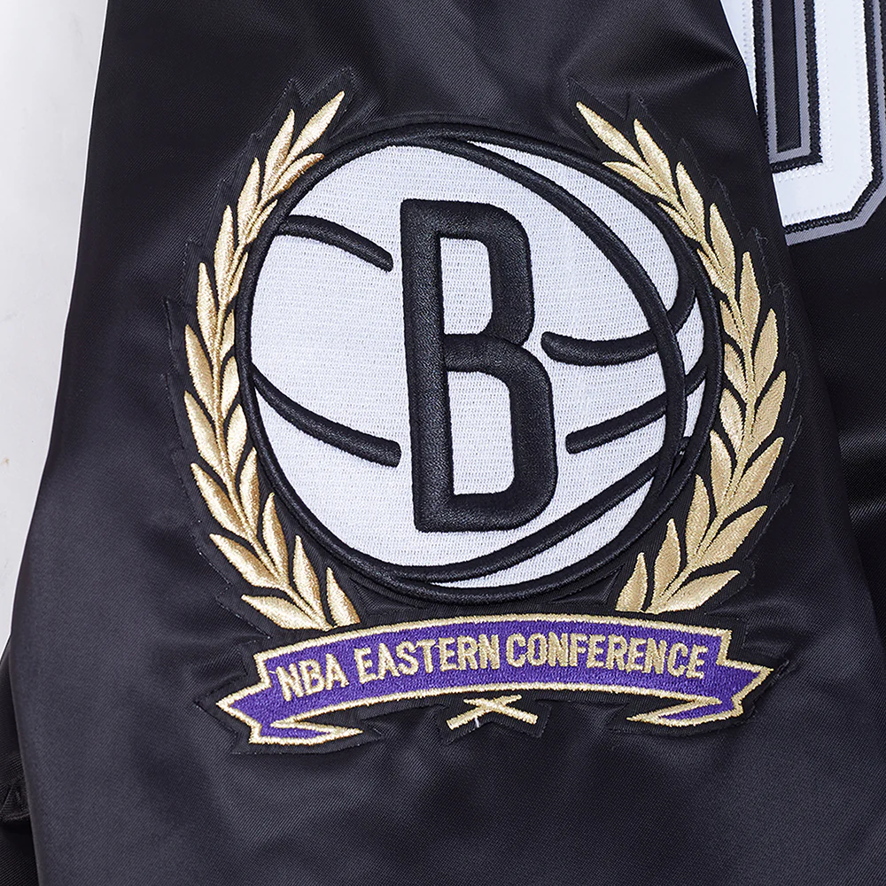 NBA BROOKLYN NETS CREST EMBLEM MEN'S SATIN JACKET (BLACK) - Image 9
