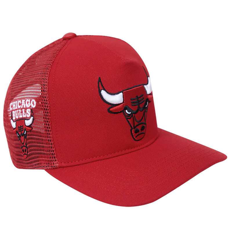 NBA CHICAGO BULLS CLASSIC PINCH FRONT TRUCKER (RED) - Image 2
