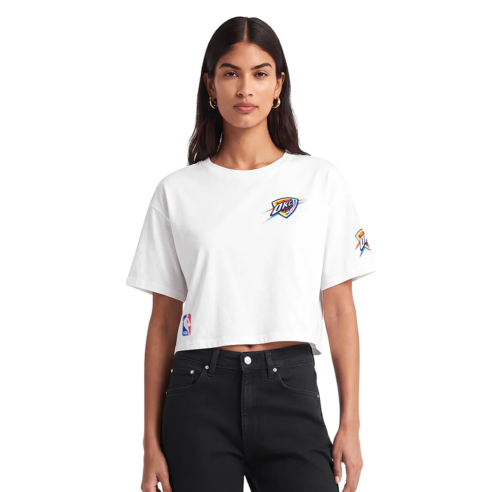 NBA OKLAHOMA CITY THUNDER CLASSIC WOMEN'S BOXY TEE (WHITE)