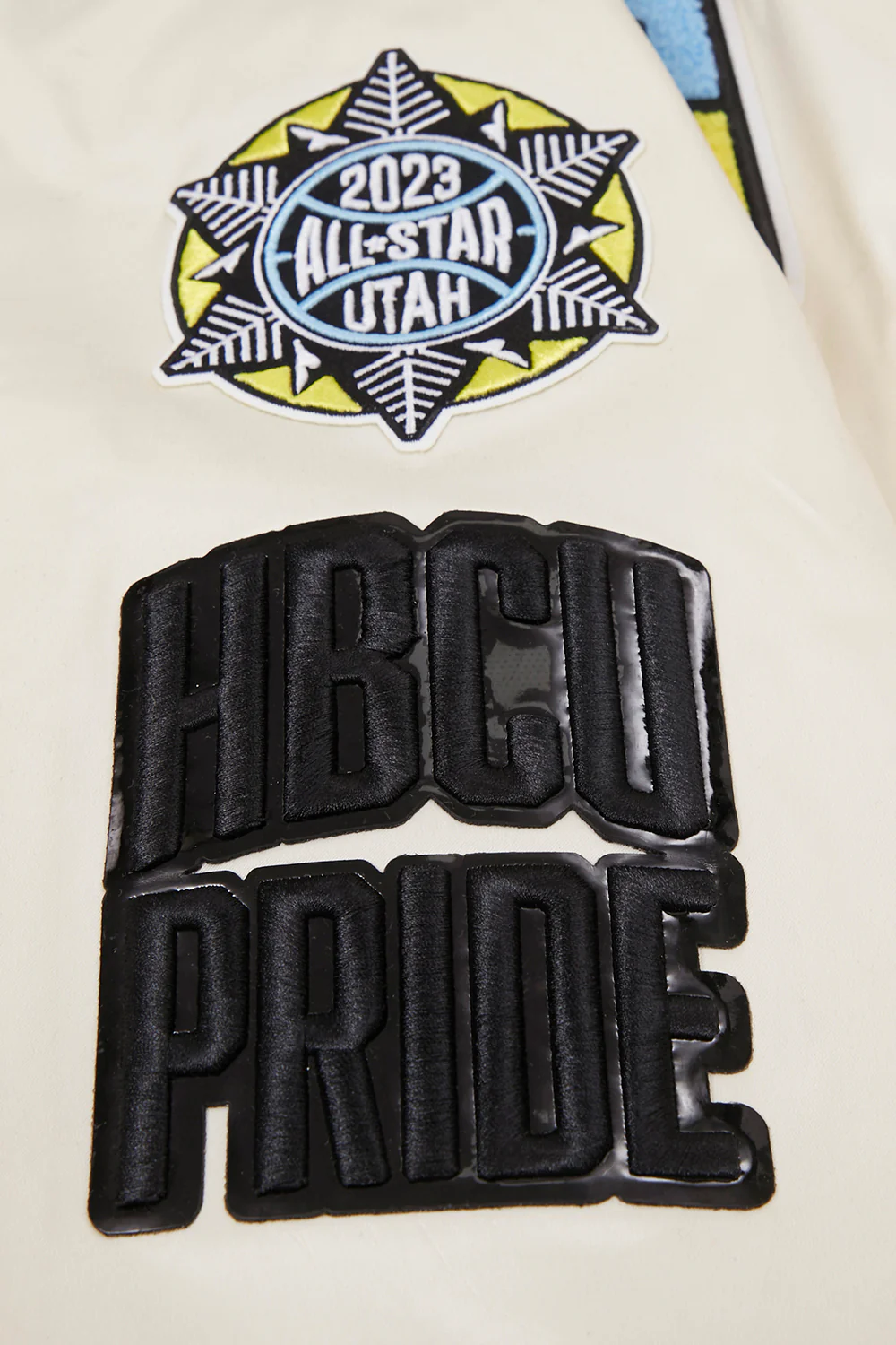 NBA X HBCU ALL STAR 2023 MEN'S RIB SATIN JACKET (EGGSHELL/ BLACK) - Image 7