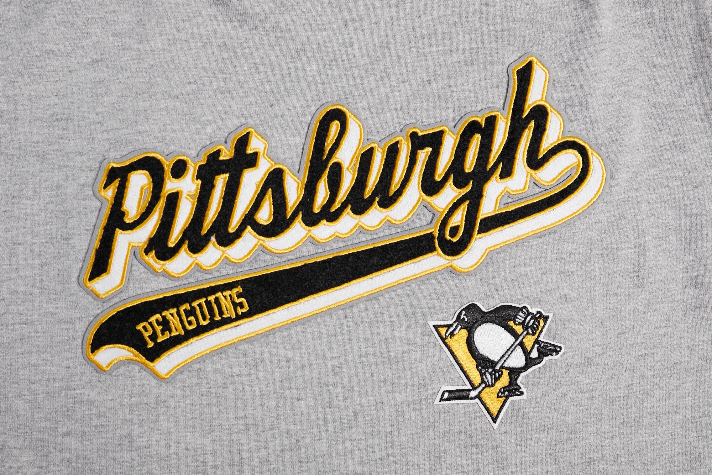 NHL PITTSBURGH PENGUINS SCRIPT TAIL WOMEN'S BOYFRIEND TEE (HEATHER GREY) - Image 5